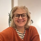 Debbie Bio